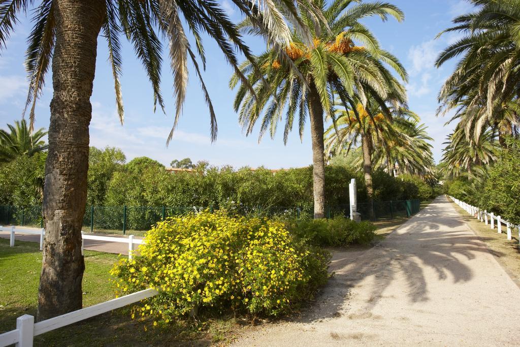 غريمو Sowell Residences Les Perles Du Golfe De Saint-Tropez المظهر الخارجي الصورة